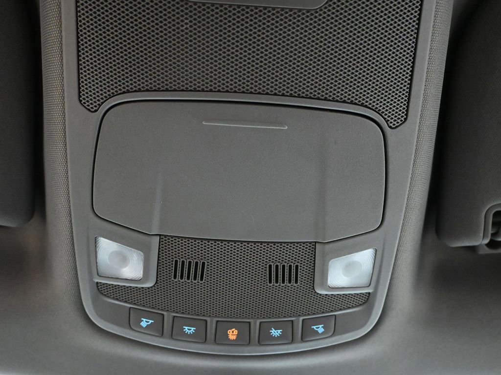 Used 2018 Ford F150 XLT w/ Equipment Group 302A Luxury image 34