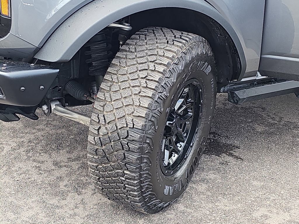 Used 2023 Ford Bronco Wildtrak image 37