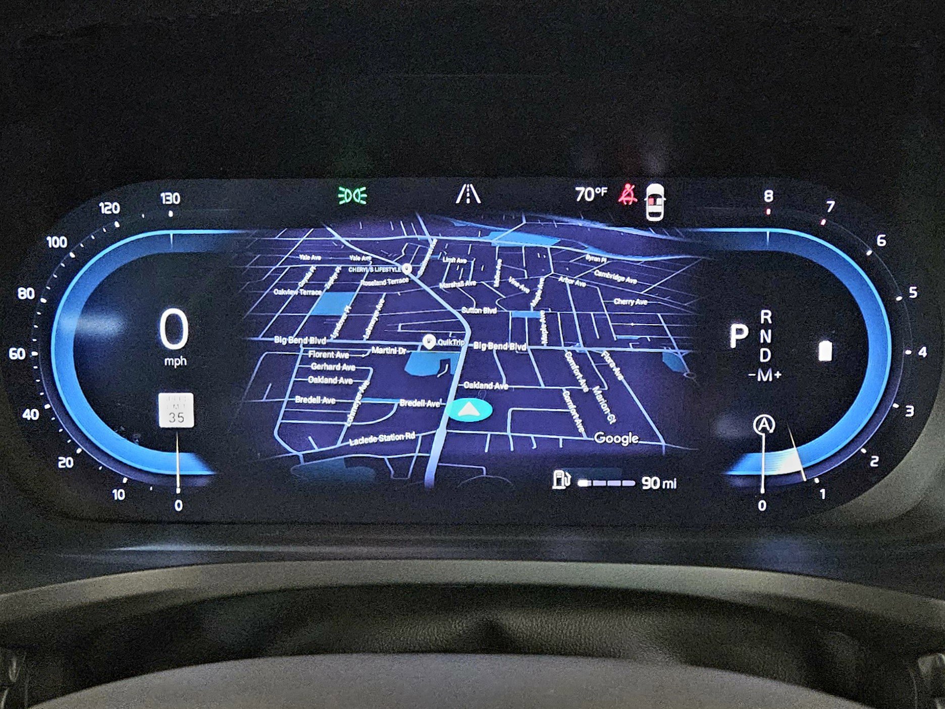 Used 2024 Volvo V60 B5 Cross Country Plus image 41