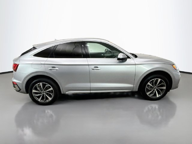 Used 2022 Audi Q5 2.0T Premium w/ Convenience Package AWD/4WD image 8