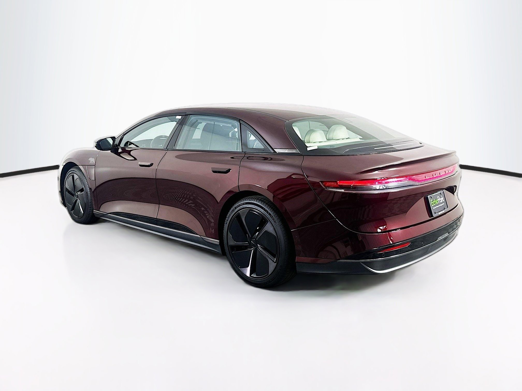 Used 2024 Lucid Air Touring AWD/4WD image 9