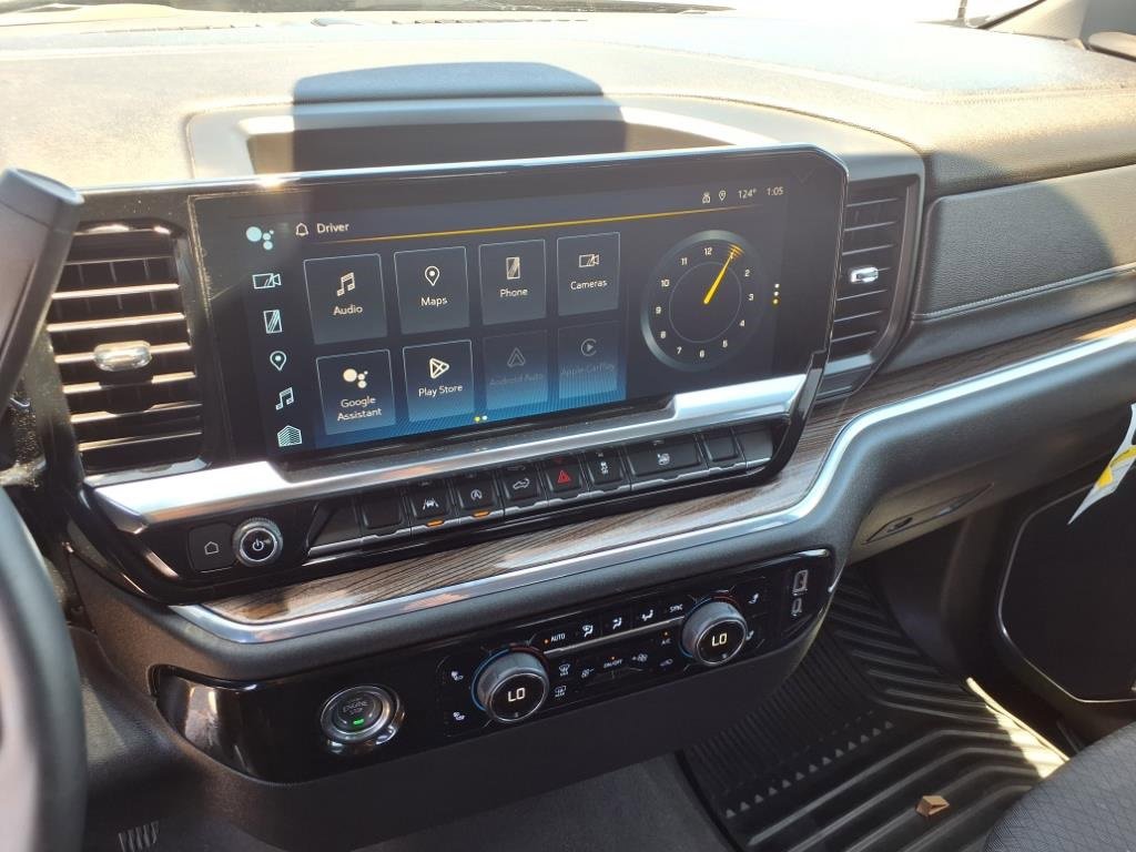 Used 2024 Chevrolet Silverado 1500 LT image 10