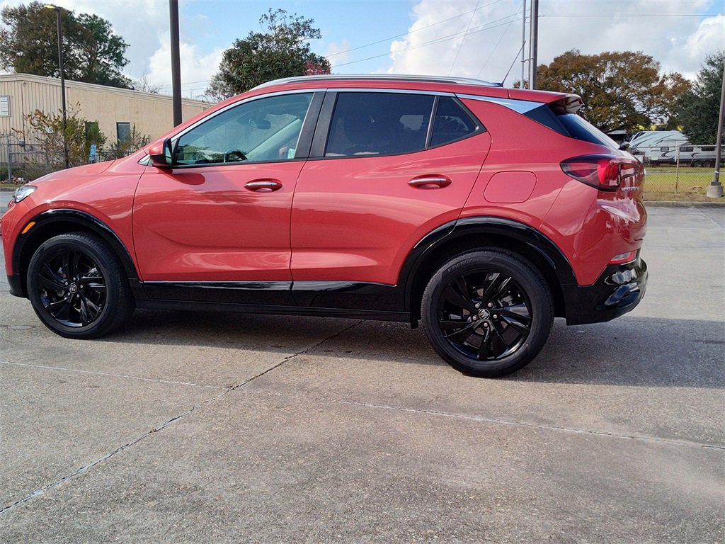 Used 2024 Buick Encore GX Sport Touring w/ Comfort Package image 5