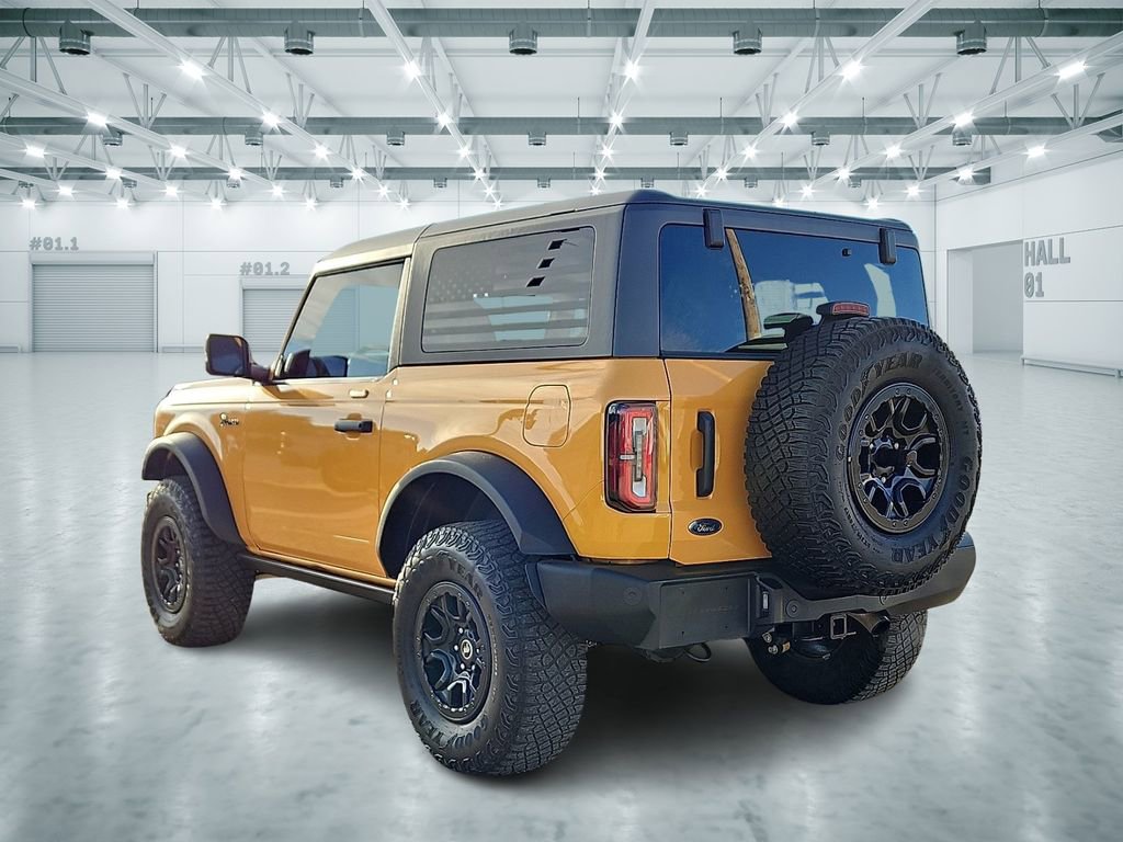 Used 2022 Ford Bronco Wildtrak image 2