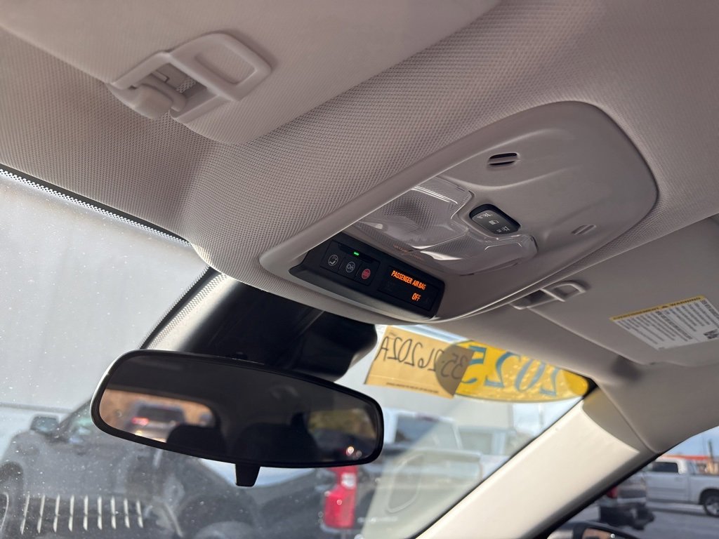 Used 2025 Chevrolet TrailBlazer LS w/ LS Convenience Package image 23