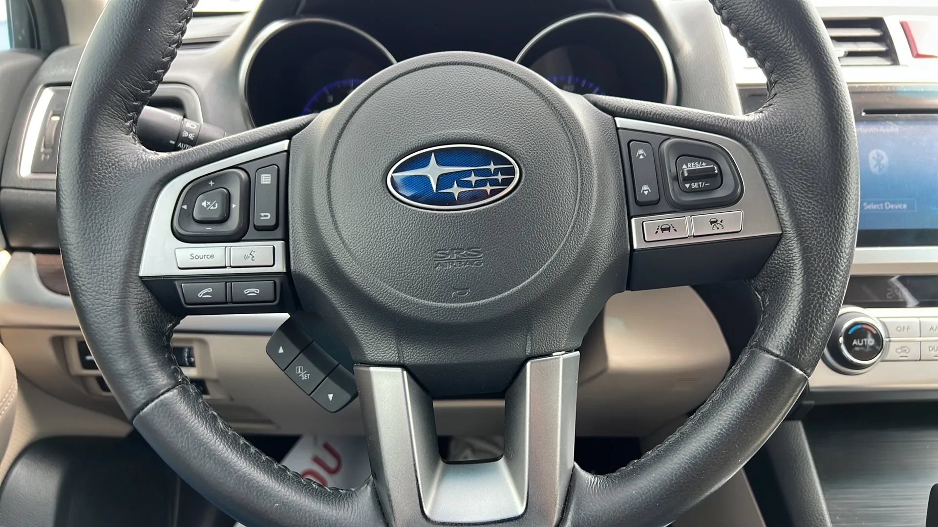 Used 2017 Subaru Legacy 2.5i Limited AWD/4WD image 28