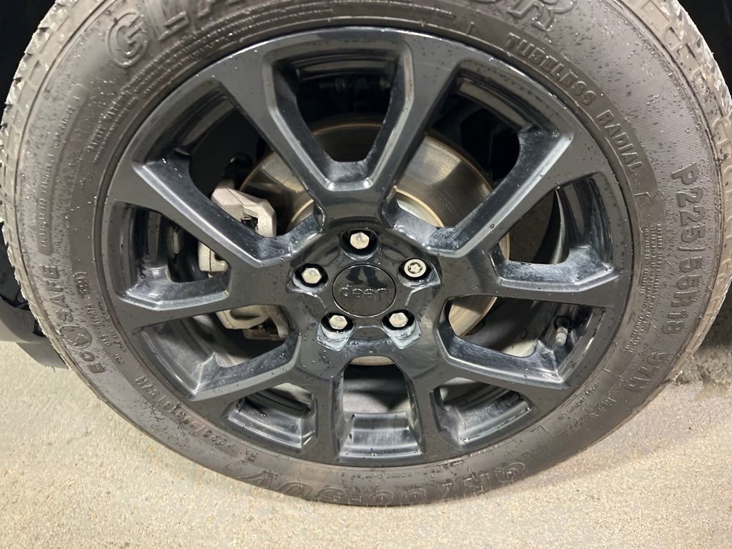 Used 2022 Jeep Compass Altitude image 32