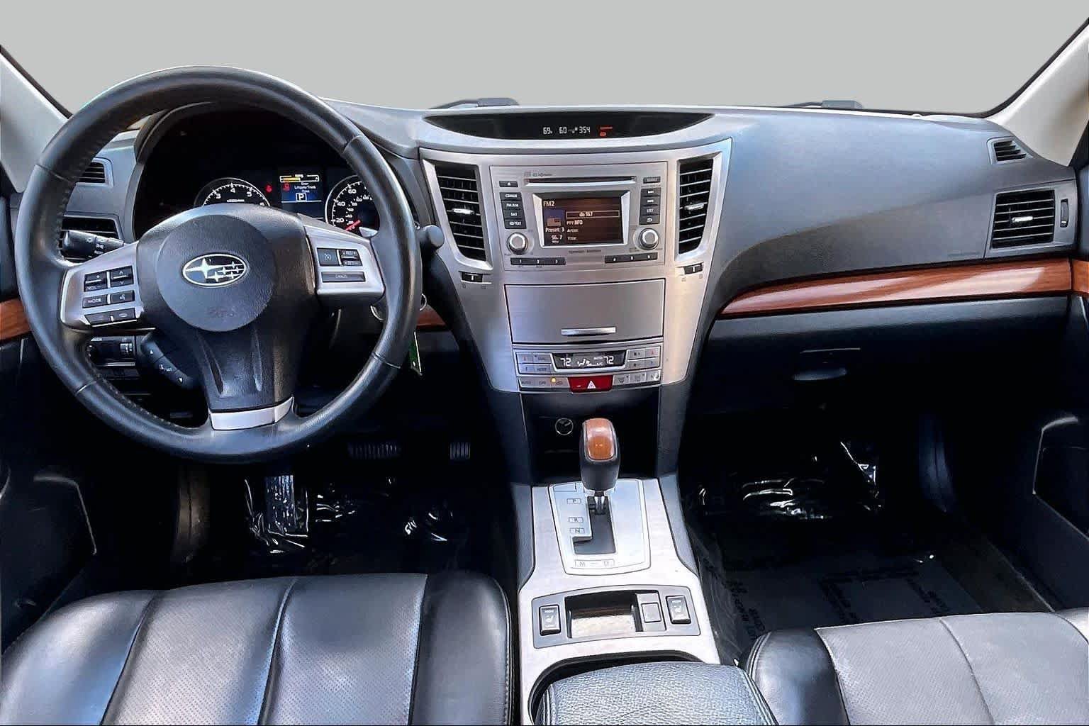 Used 2014 Subaru Outback 2.5i Limited AWD/4WD image 14