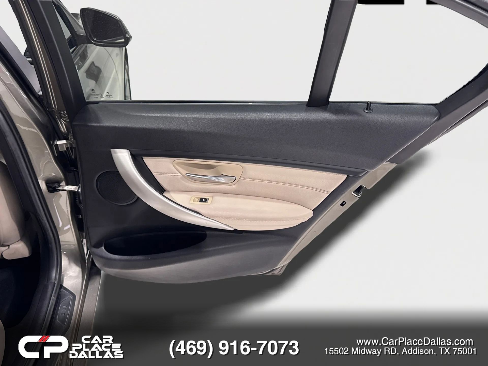 Used 2016 BMW 320i Sedan image 31