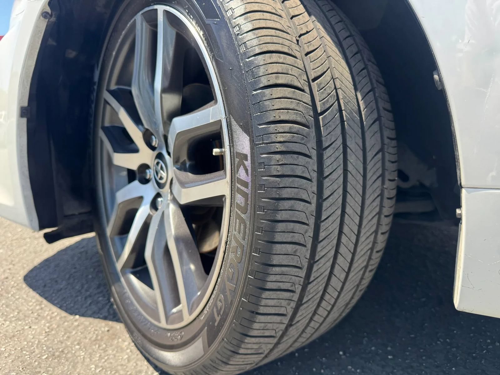 Used 2016 Scion tC FWD image 18