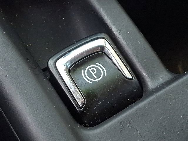 Used 2015 Buick Verano Leather w/ Experience Buick Package image 27