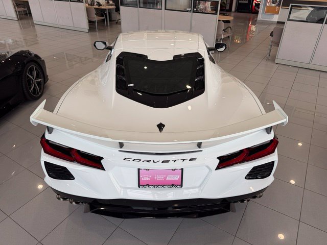 Used 2022 Chevrolet Corvette Stingray Coupe w/ 1LT RWD image 11