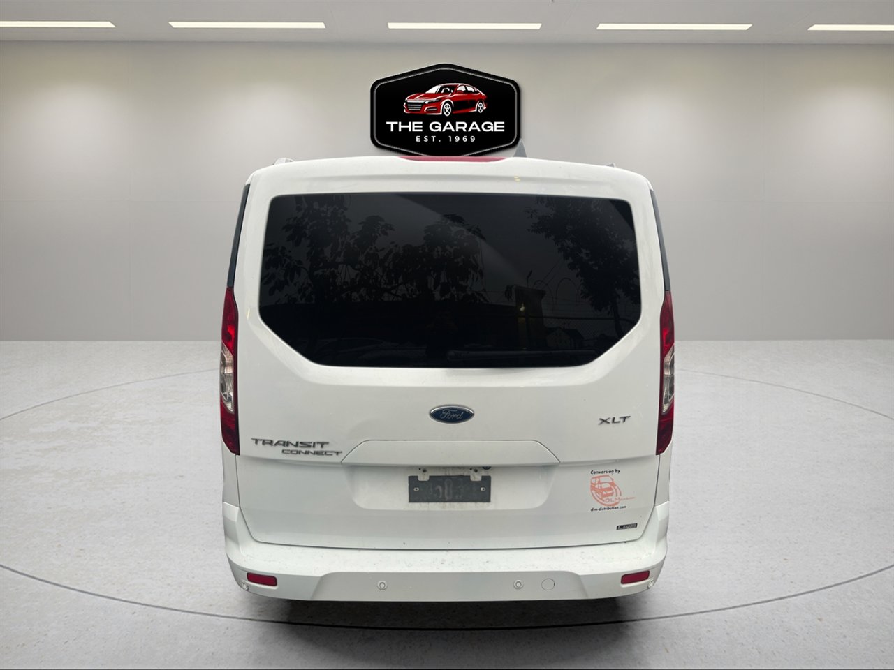 Used 2017 Ford Transit Connect XLT image 4