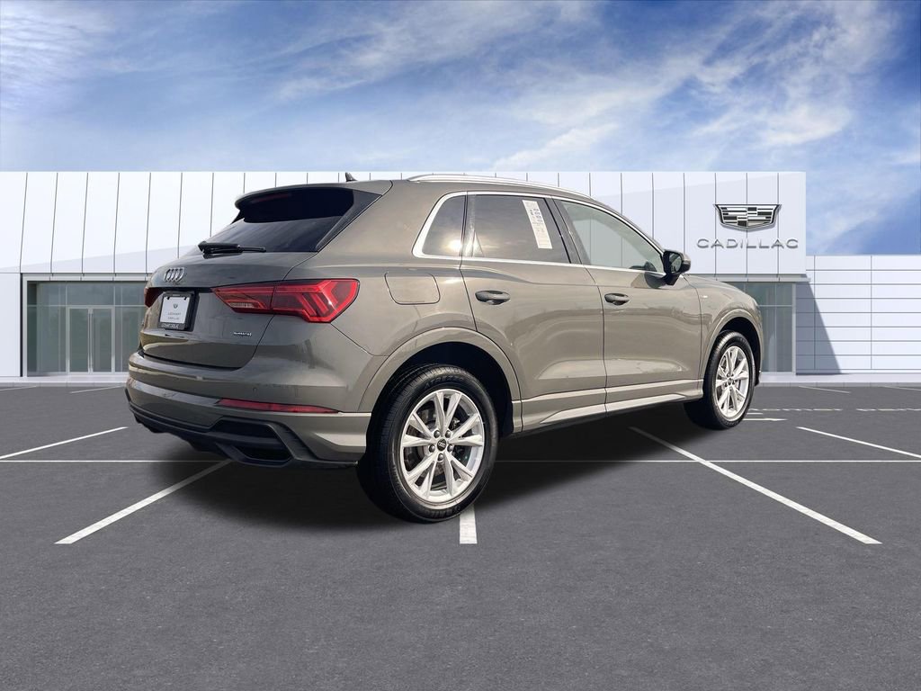 Used 2025 Audi Q3 2.0T Premium image 8