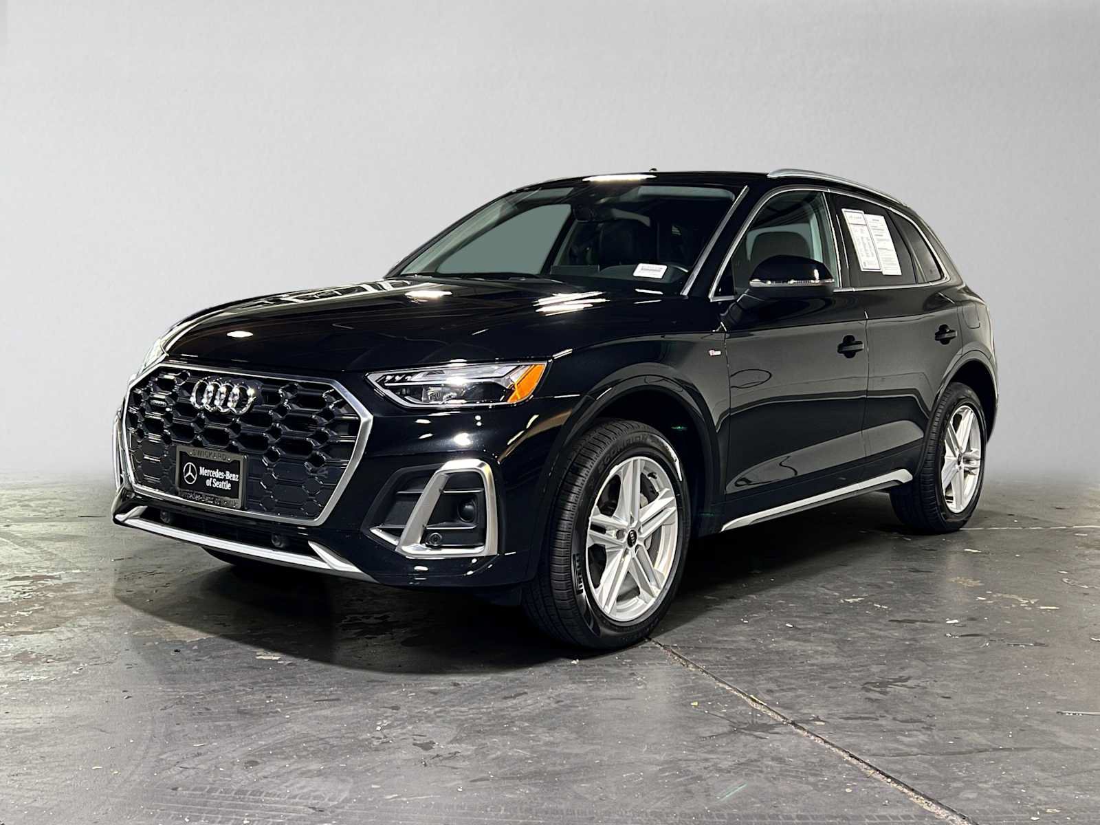 Used 2024 Audi Q5 e Premium w/ Convenience Package AWD/4WD image 7
