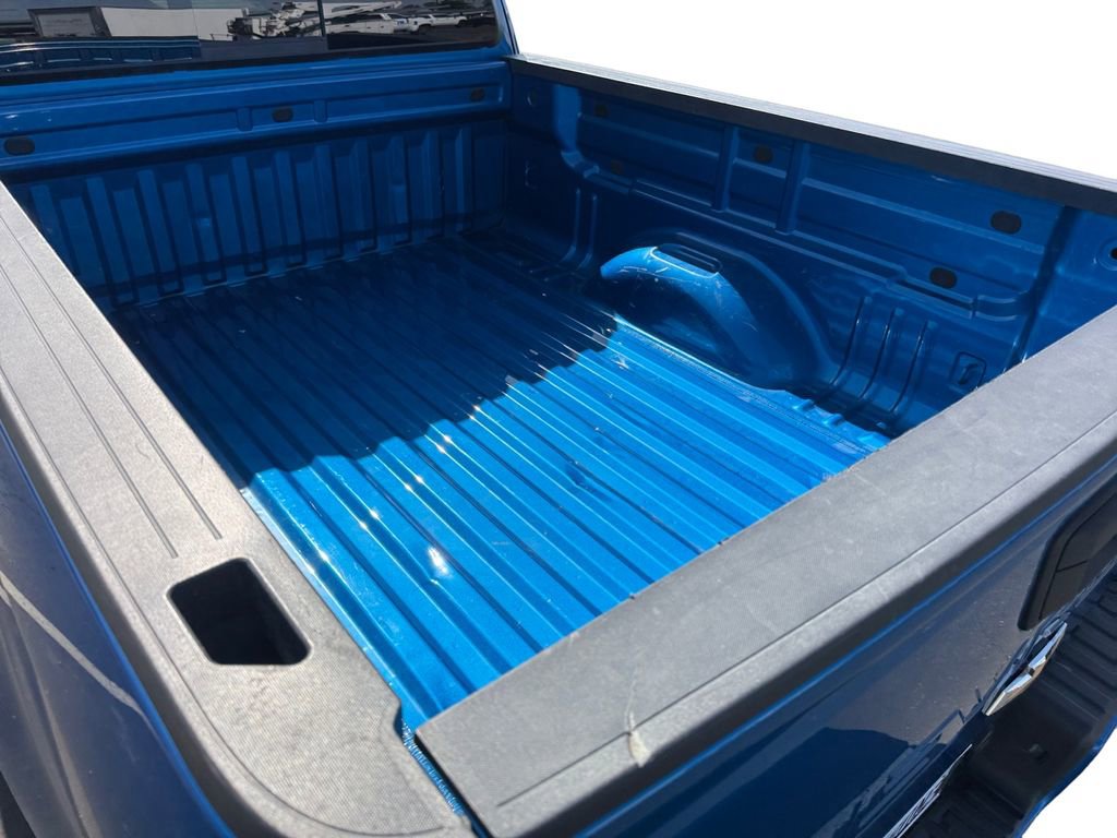 Used 2022 Chevrolet Colorado LT w/ LT Convenience Package image 19