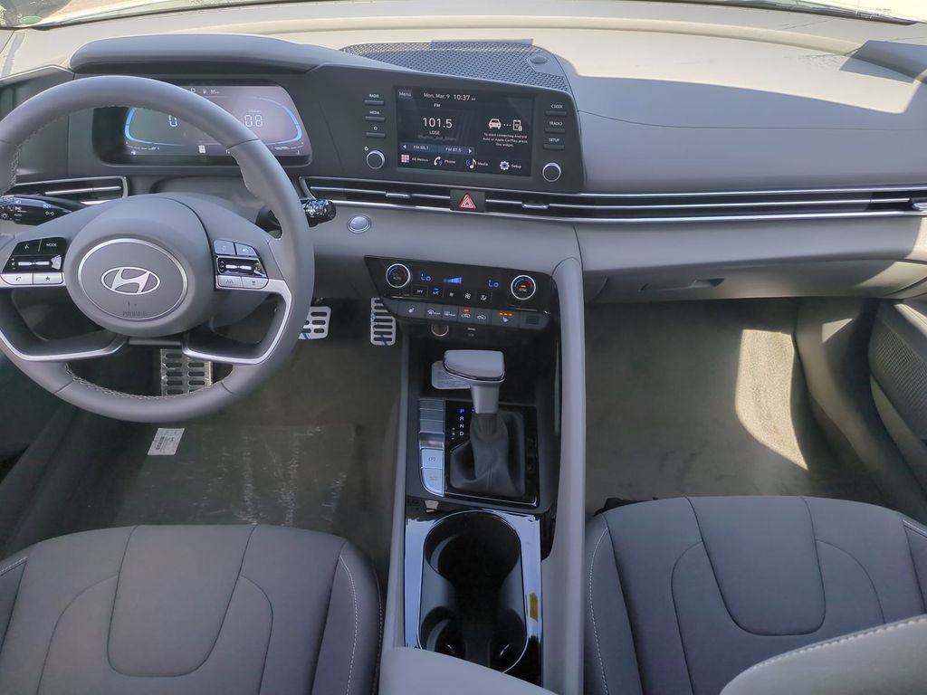 New 2026 Hyundai Elantra SEL Sport image 16