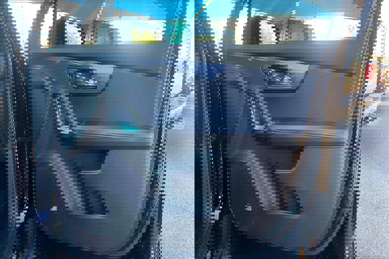 Certified 2023 Chevrolet Blazer RS w/ Driver Confidence II Package image 22