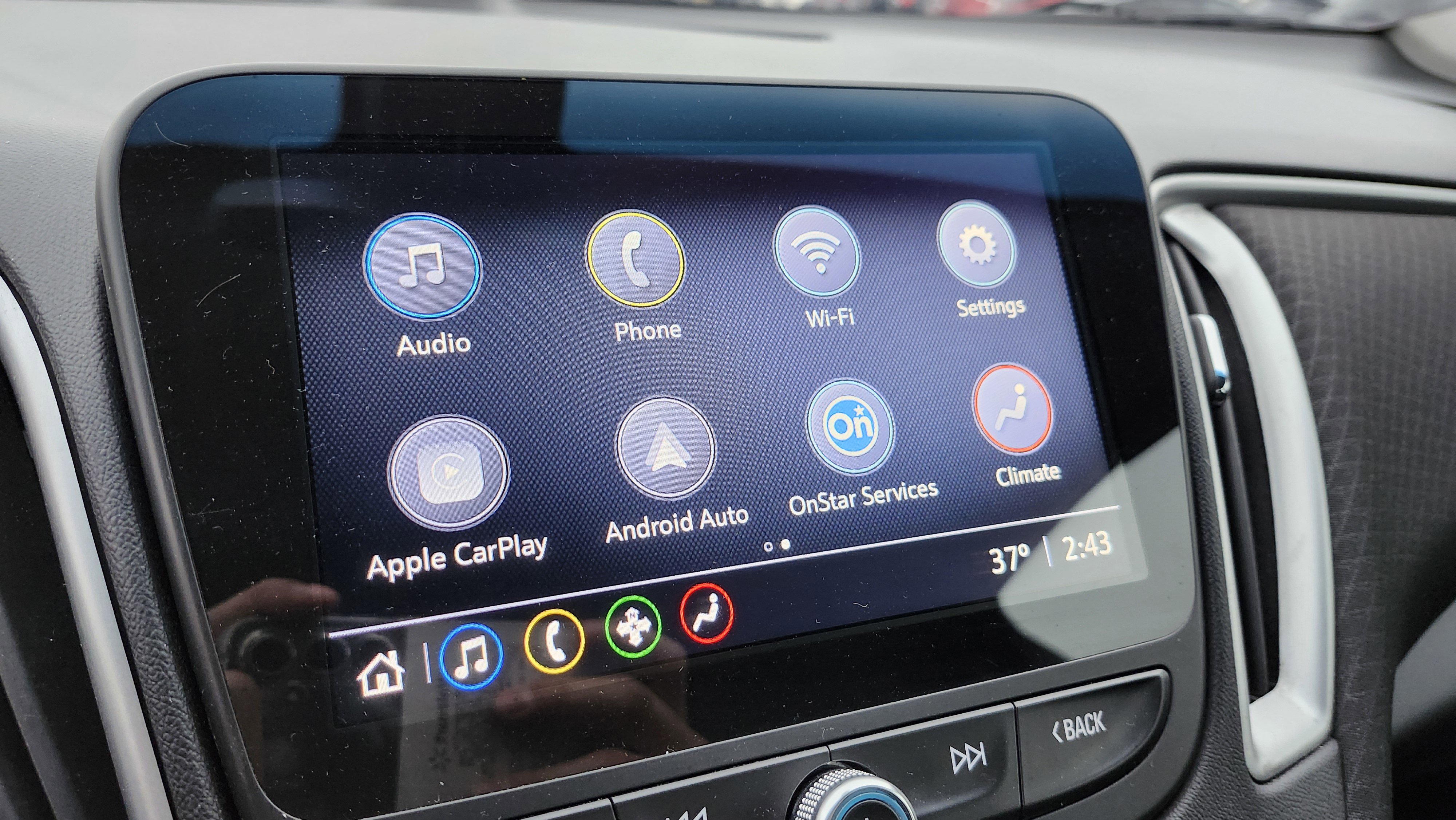 Used 2022 Chevrolet Malibu LT image 4