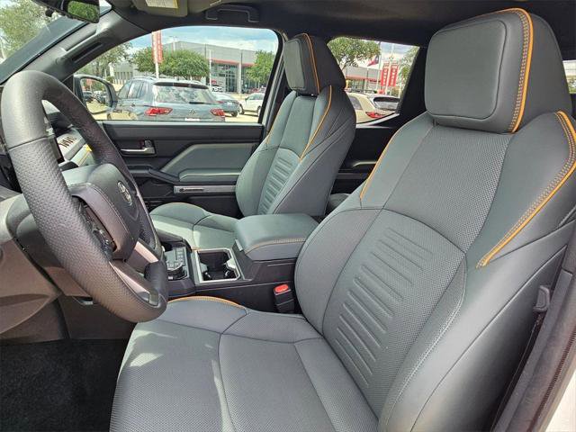 Certified 2025 Toyota Tacoma Trailhunter image 12
