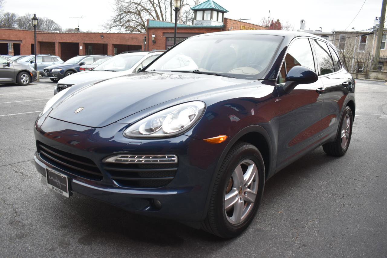 Used 2014 Porsche Cayenne S AWD/4WD image 8