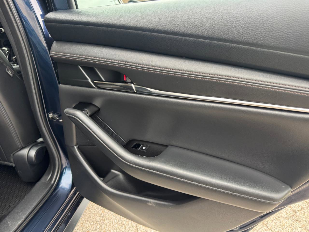 Used 2020 MAZDA MAZDA3 AWD Sedan w/ Preferred Package image 25