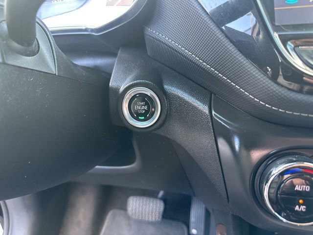 Used 2021 Chevrolet TrailBlazer ACTIV w/ Technology Package image 25