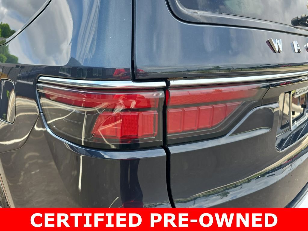 Used 2023 Jeep Wagoneer Series III w/ Preferred Equipment Group image 36
