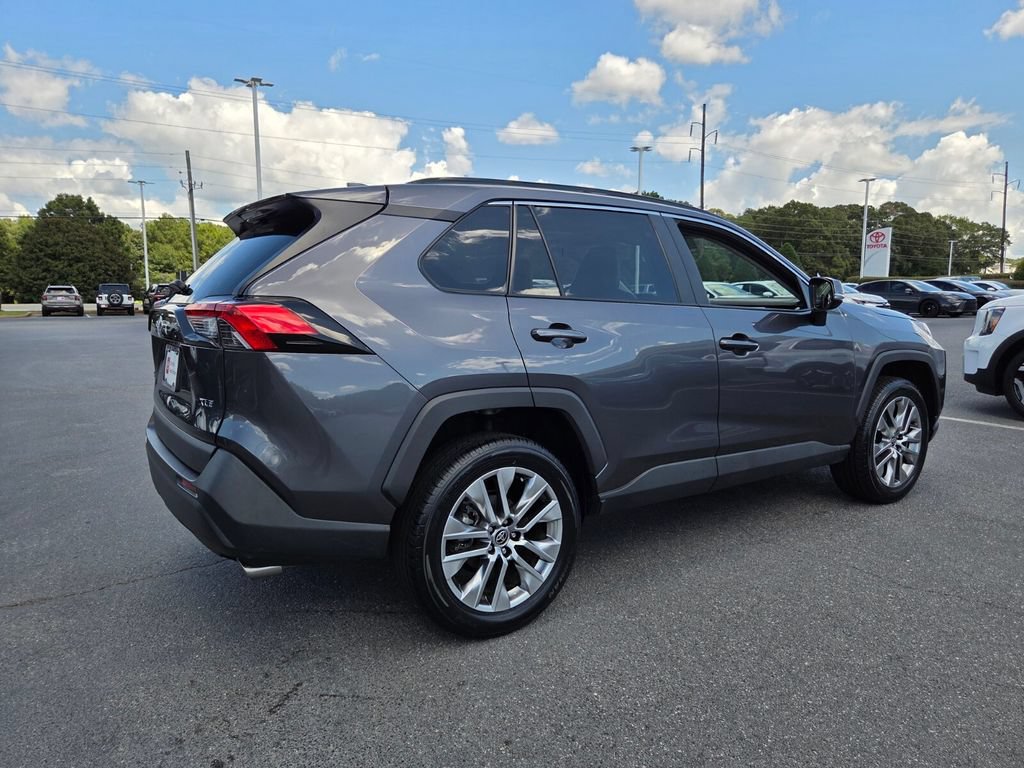 Certified 2022 Toyota RAV4 XLE Premium FWD image 14