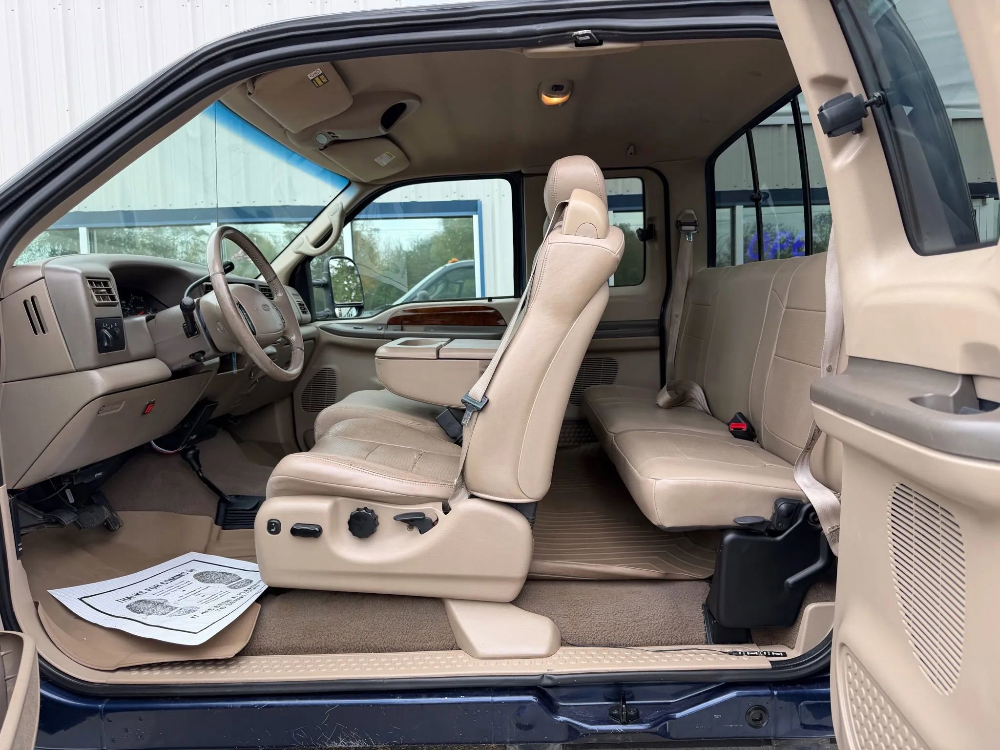 Used 2001 Ford F250 4x4 SuperCab Super Duty image 4