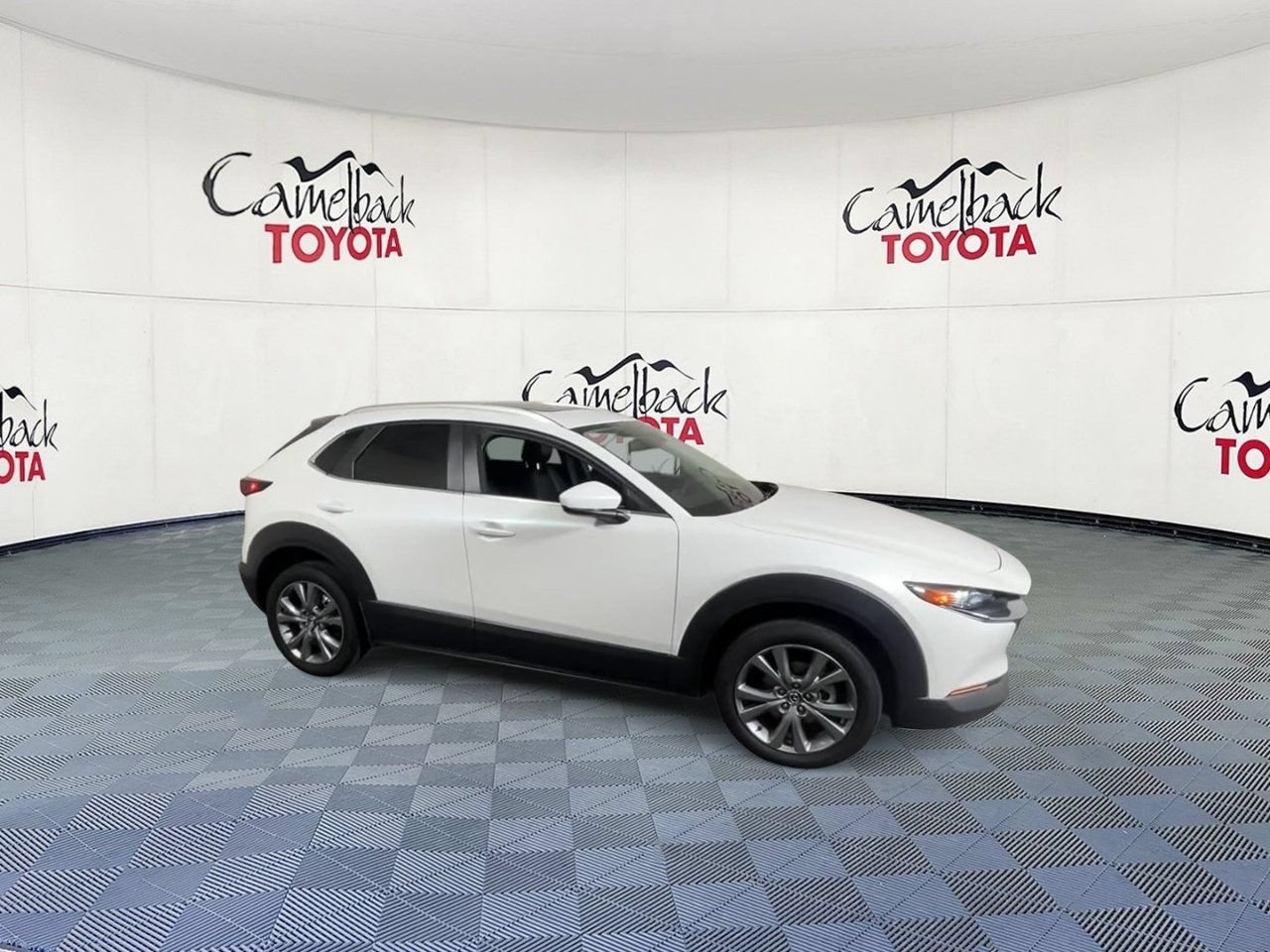 Used 2025 MAZDA CX-30 AWD 2.5 S w/ Preferred Package image 2