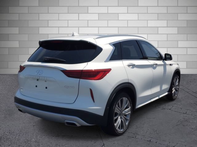 Used 2023 INFINITI QX50 Sensory AWD/4WD image 6