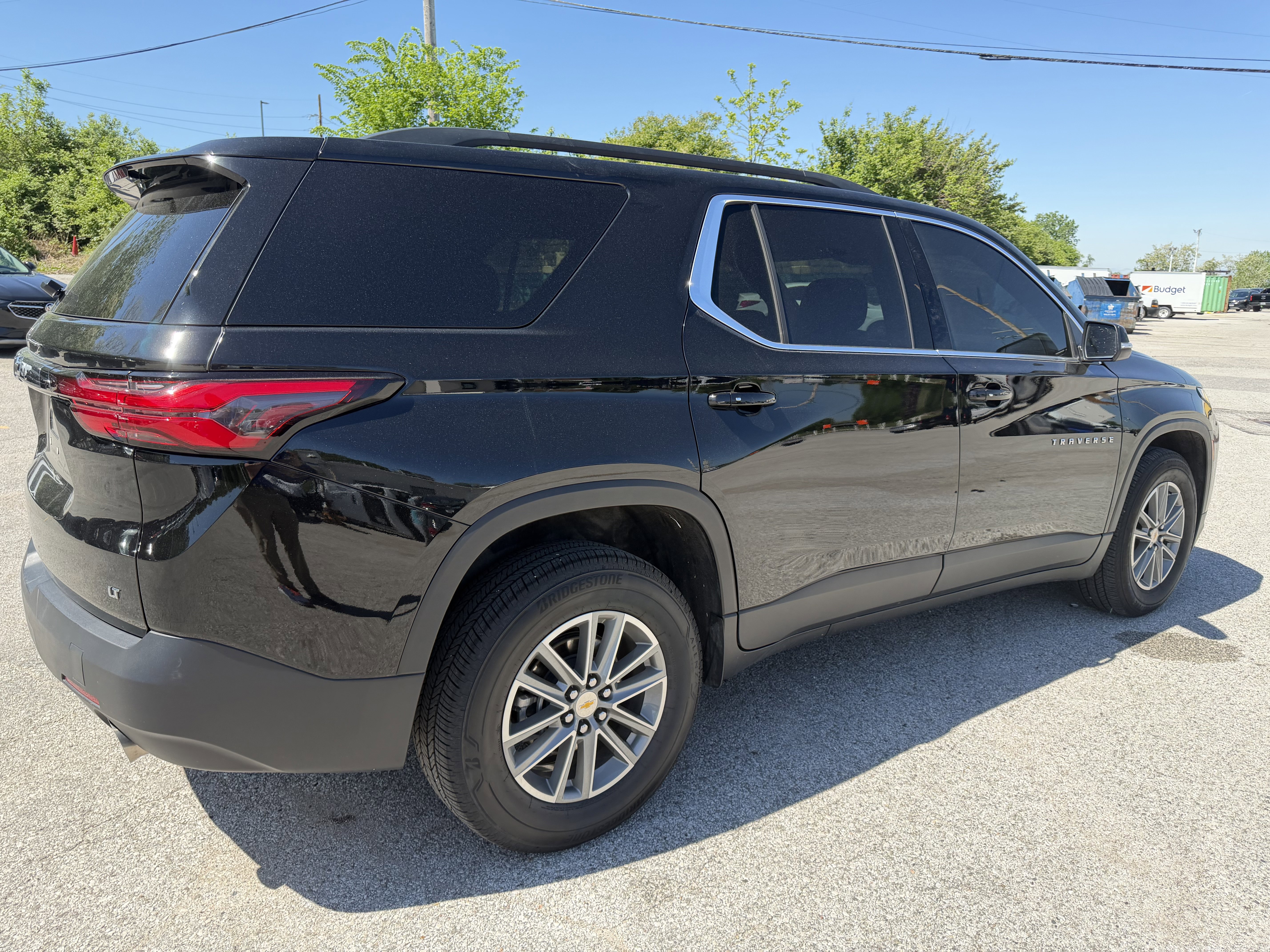 Used 2023 Chevrolet Traverse LT image 7