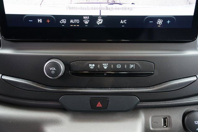 New 2024 Ford E-Transit 148 Medium Roof image 15