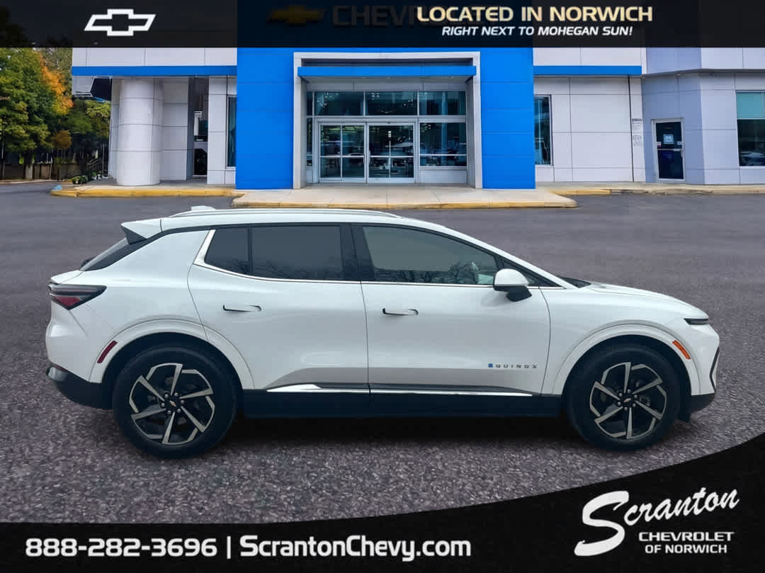 Certified 2025 Chevrolet Equinox EV LT image 5