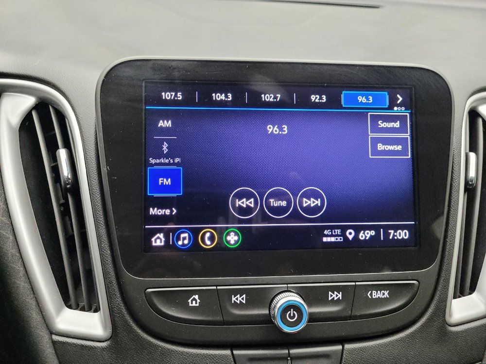 Used 2021 Chevrolet Malibu LS FWD image 25