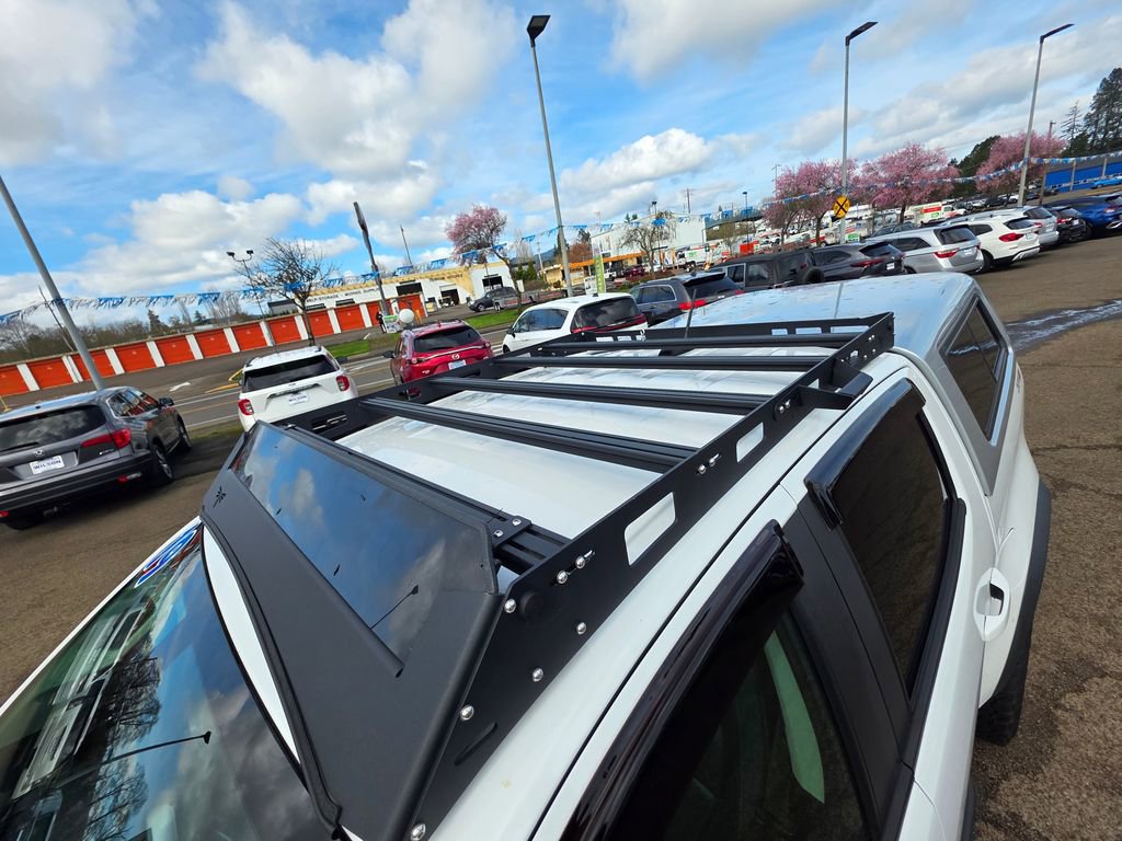 Used 2019 Chevrolet Colorado ZR2 w/ ZR2 Dusk Special Edition image 36