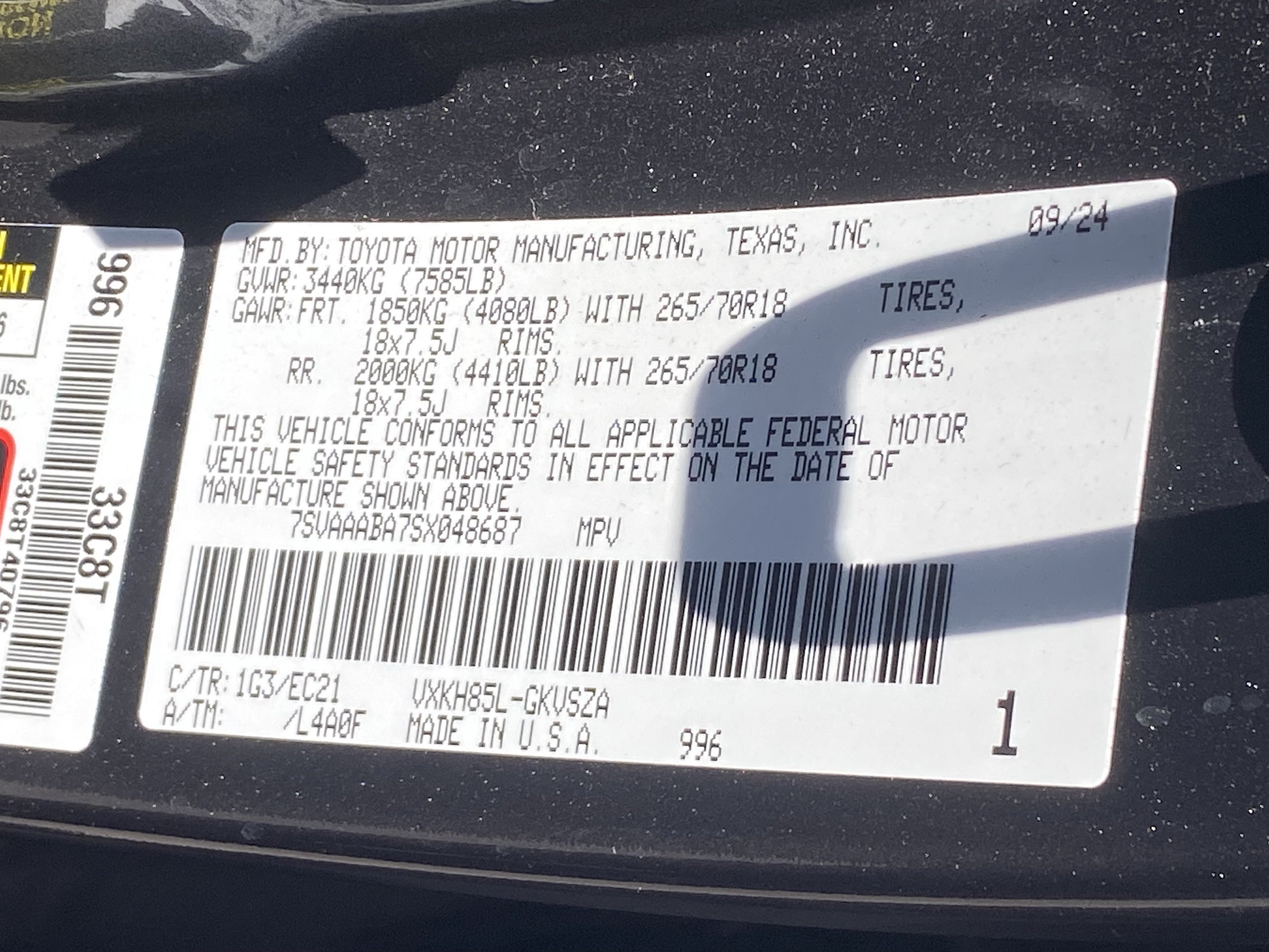 Used 2025 Toyota Sequoia SR5 w/ SR5 Premium Package AWD/4WD image 31