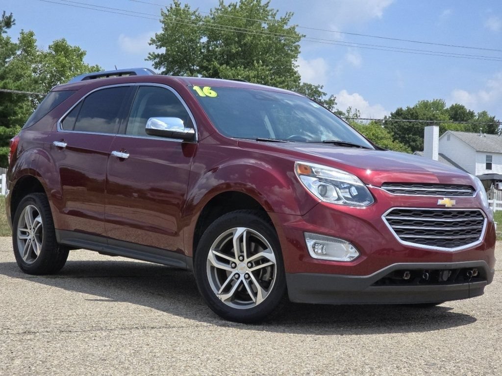 Used 2016 Chevrolet Equinox LTZ w/ Enhanced Convenience Package AWD/4WD image 2