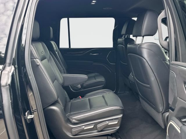 Used 2024 Cadillac Escalade ESV Luxury w/ LPO, Floor Liner Package AWD/4WD image 20