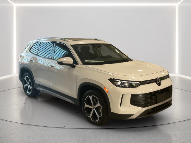 New 2026 Volkswagen Tiguan SE AWD/4WD image 8