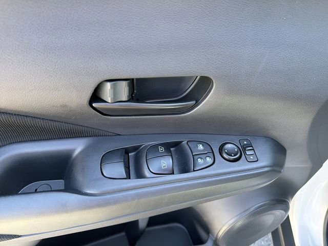 Used 2023 Nissan Kicks S FWD image 15