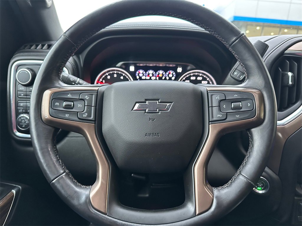 Used 2019 Chevrolet Silverado 1500 High Country w/ Technology Package image 24