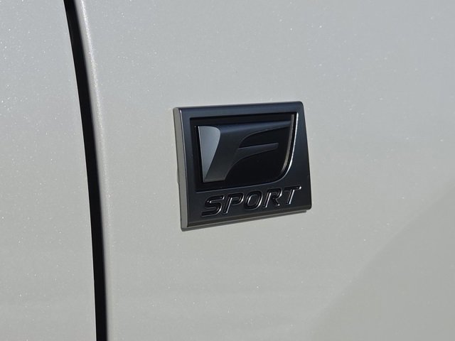 New 2026 Lexus TX 500h AWD image 18