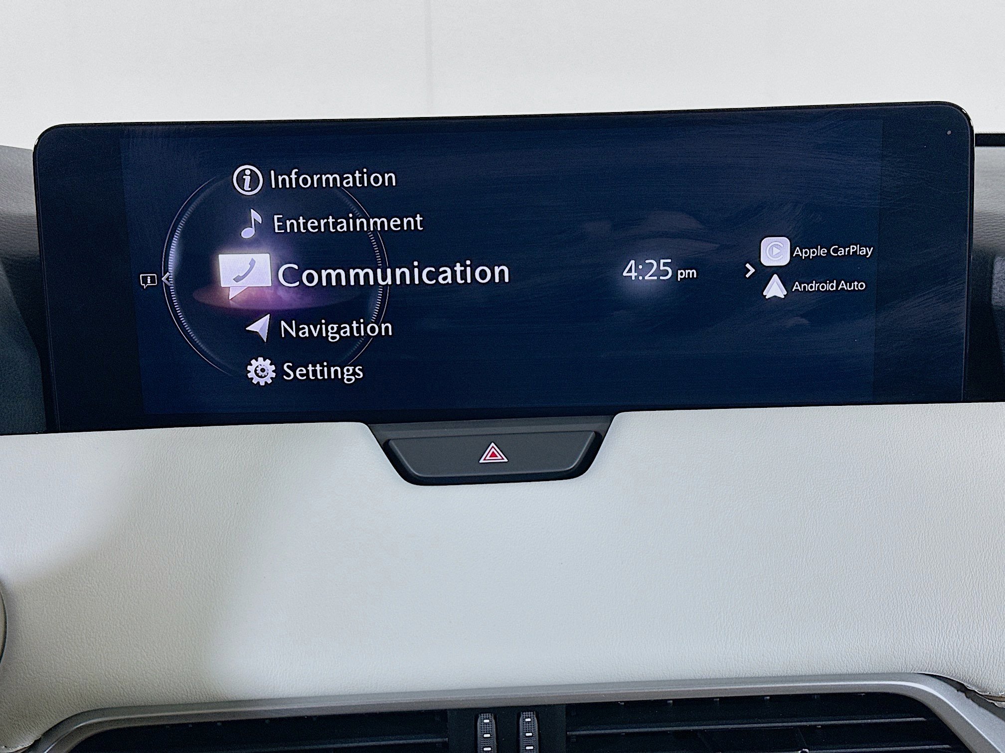 Used 2024 MAZDA CX-90 Plug-In Hybrid w/ Premium Plus image 21