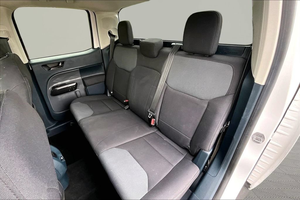 Certified 2022 Ford Maverick XL FWD image 27