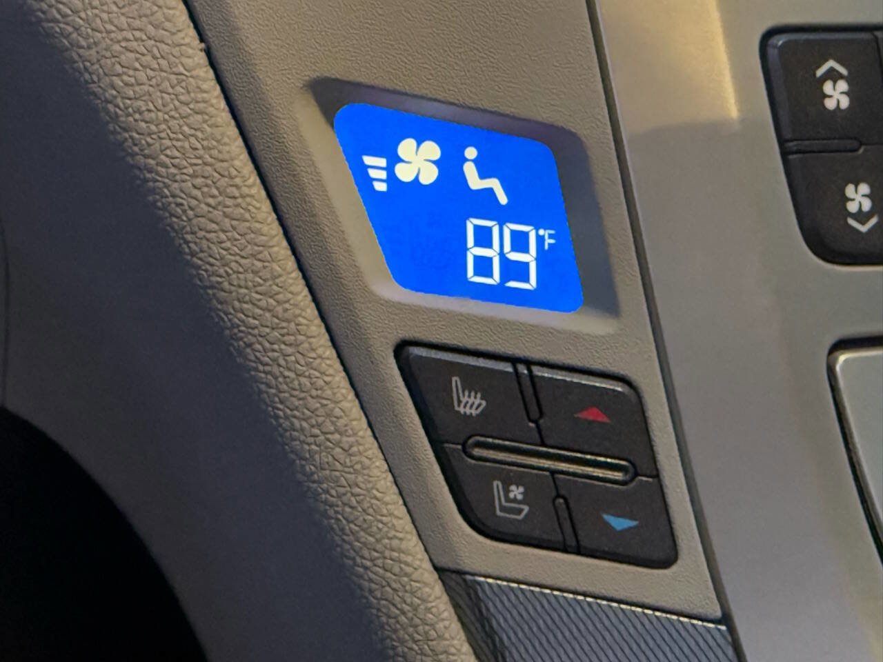 Used 2014 Cadillac CTS 3.6L 2dr Coupe image 26