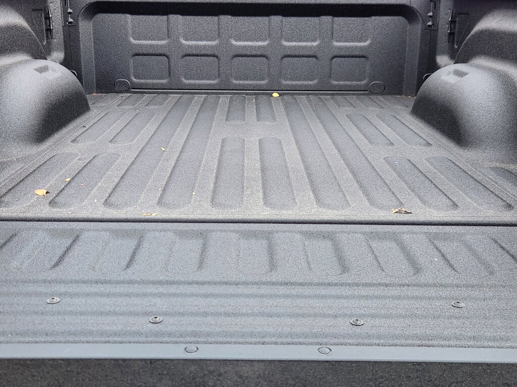 New 2026 RAM 2500 Big Horn AWD/4WD image 12