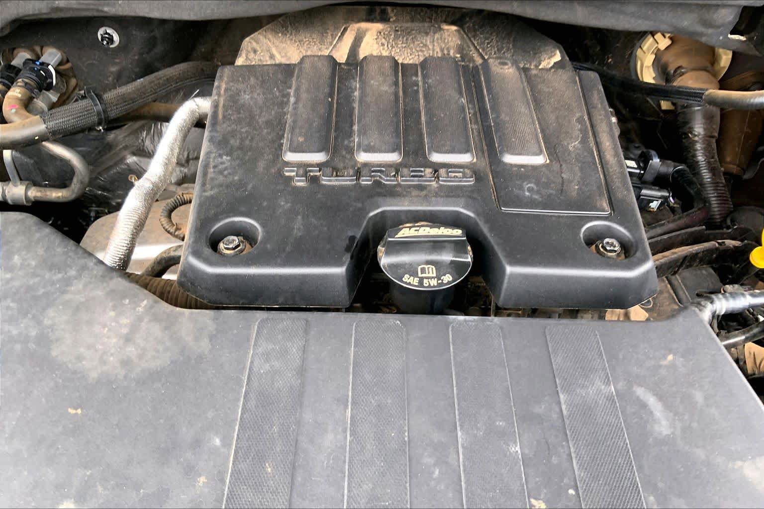 Used 2024 Chevrolet Silverado 1500 Custom AWD/4WD image 33