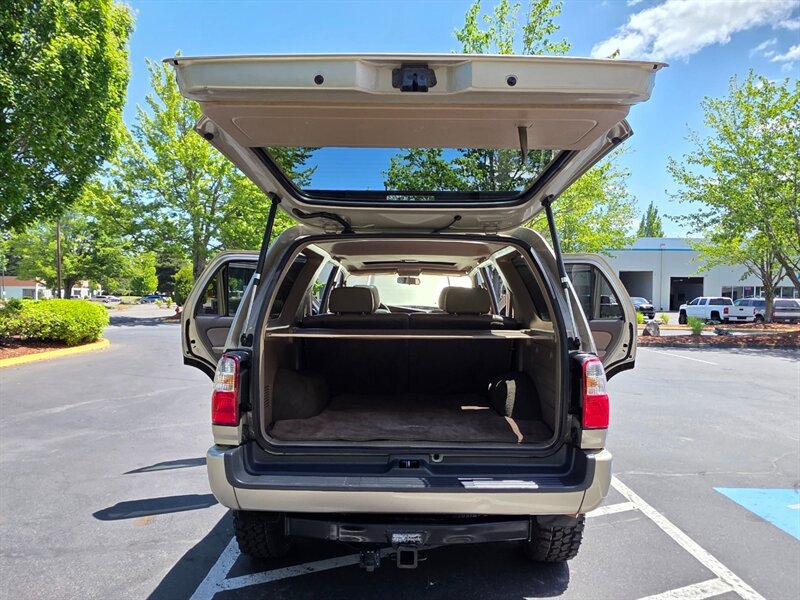 Used 2001 Toyota 4Runner Limited AWD/4WD image 31